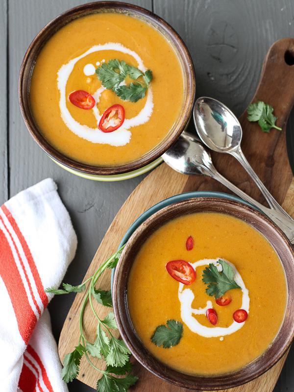 Spicy Thai Pumpkin Soup